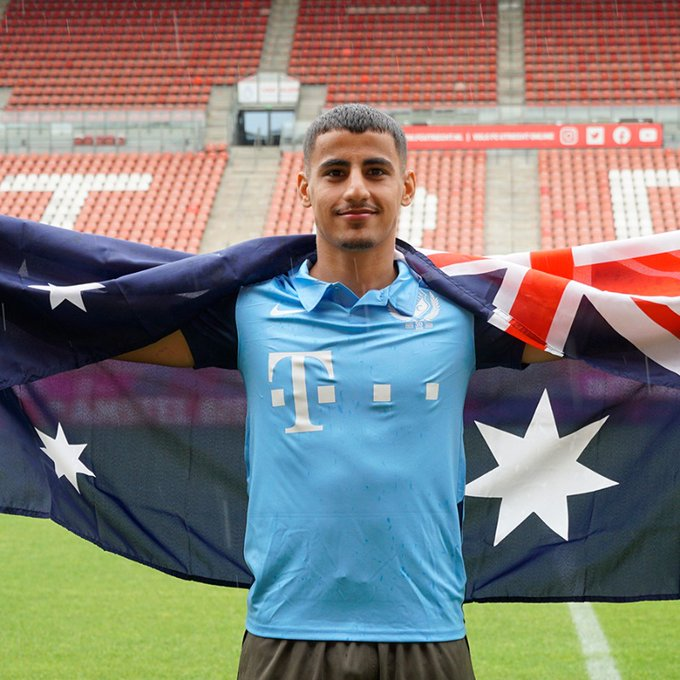 Daniel ArzaniClub: Utrecht (on loan from Man City)Age: 21Position: Midfielder/WingerNationality: AustralianAfter spending the last two years mostly injured, Arzani looks to get his career back on track in the Eredivisie. A very talented midfielder.