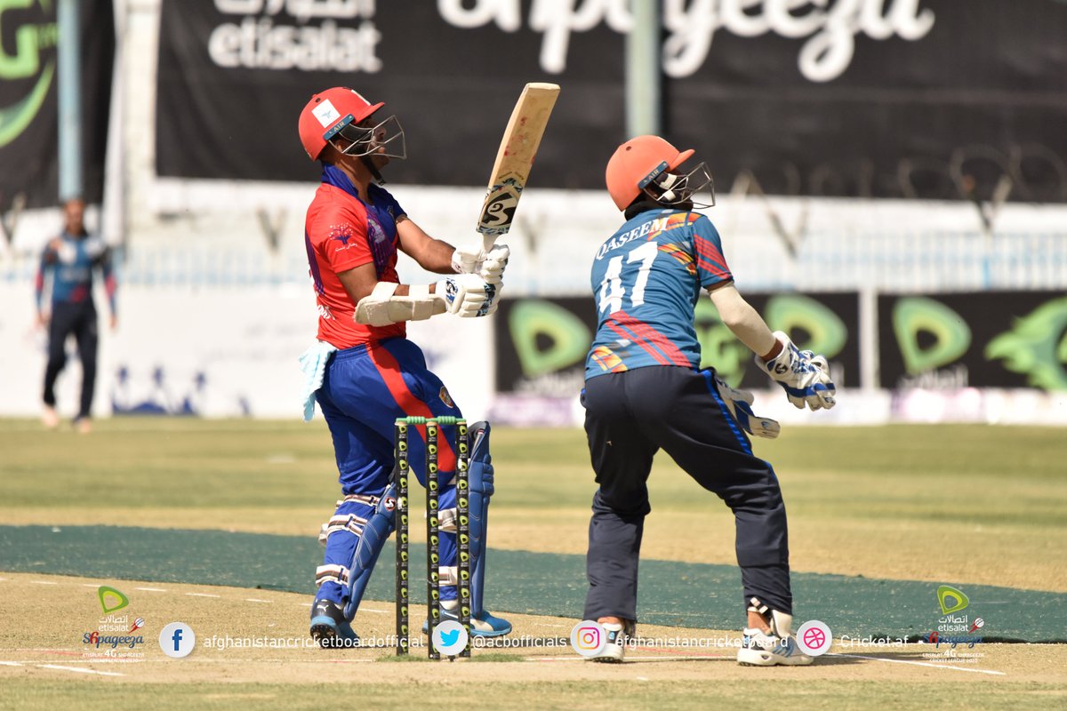 ACBofficials's tweet photo. #Match13 - Innings Break
@ltd_mis: 193/5 (20)
Target:194
π @Hashmat_50 82 (51)
π Bahar Shinwari 57 (32)
Naveed Ahmadzi Amo Sharks:
- Fareed Ahmad 36/2 (4)
- Abdul Wasi 38/1 (4)
#Etisalat4GSCL2020 #DaAtalanoLeague #ASvMAK https://t.co/8PCzXD4cQy