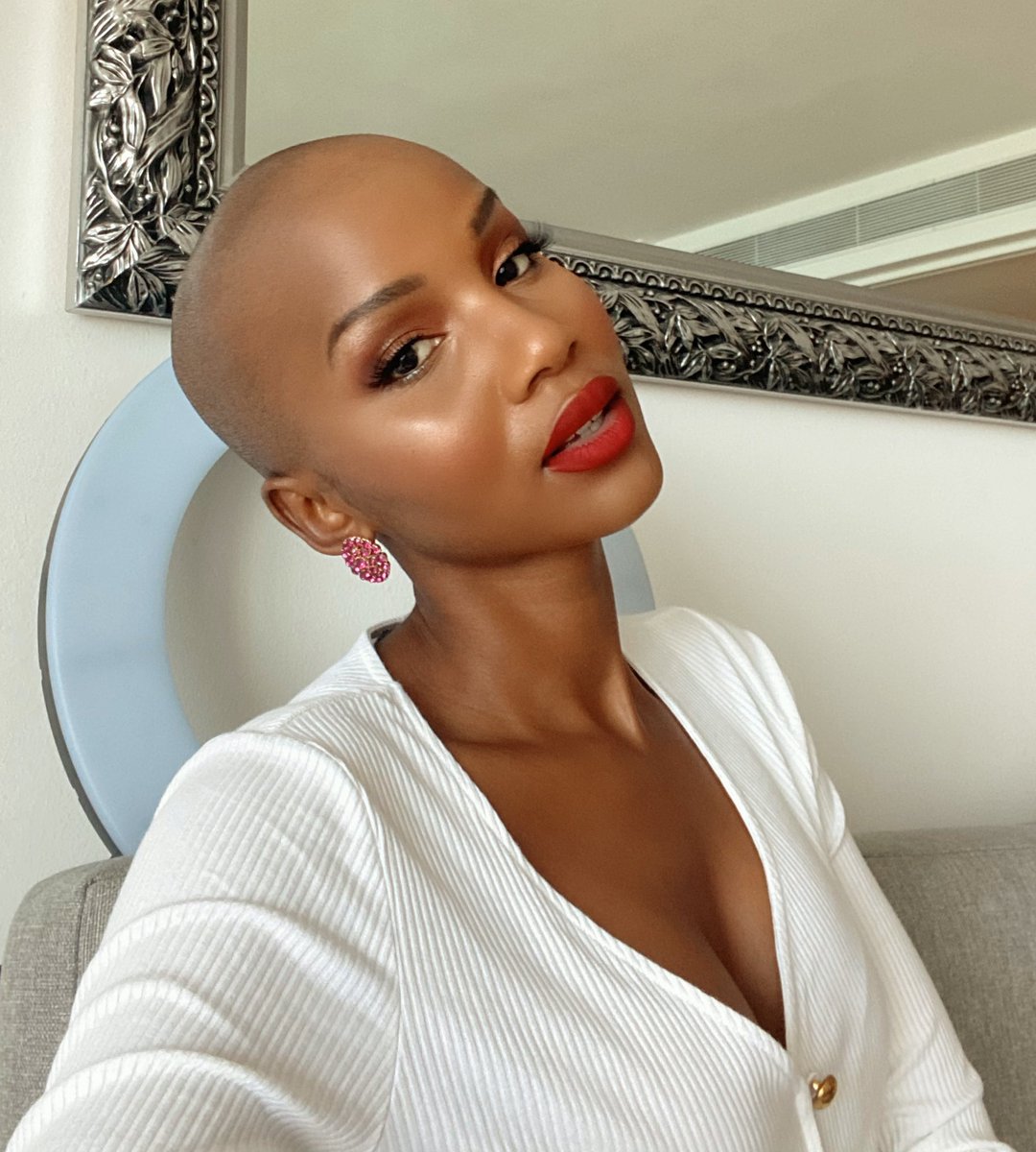 abigailmusida's tweet image. baldie 👽