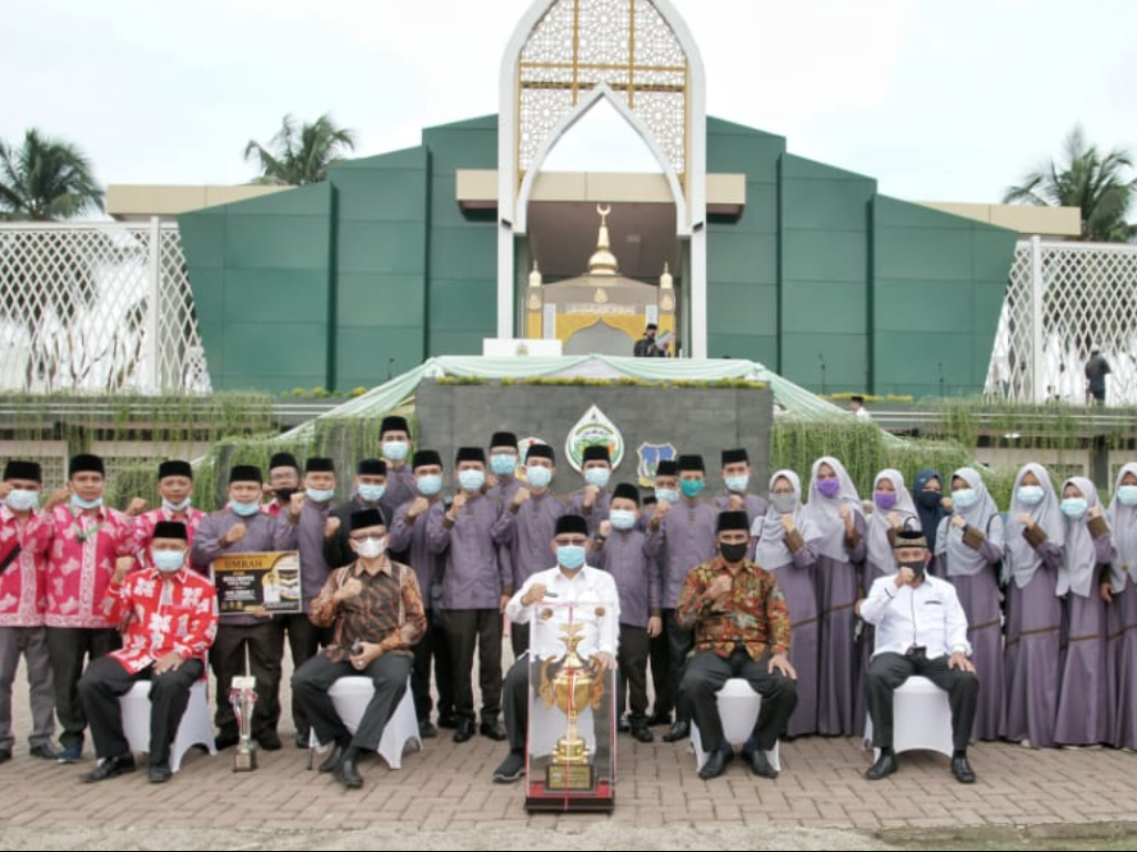 Selamat, Medan jadi Juara Umum pada MTQ ke-37 di Tebing Tinggi indozone.id/s/d5sBRxm