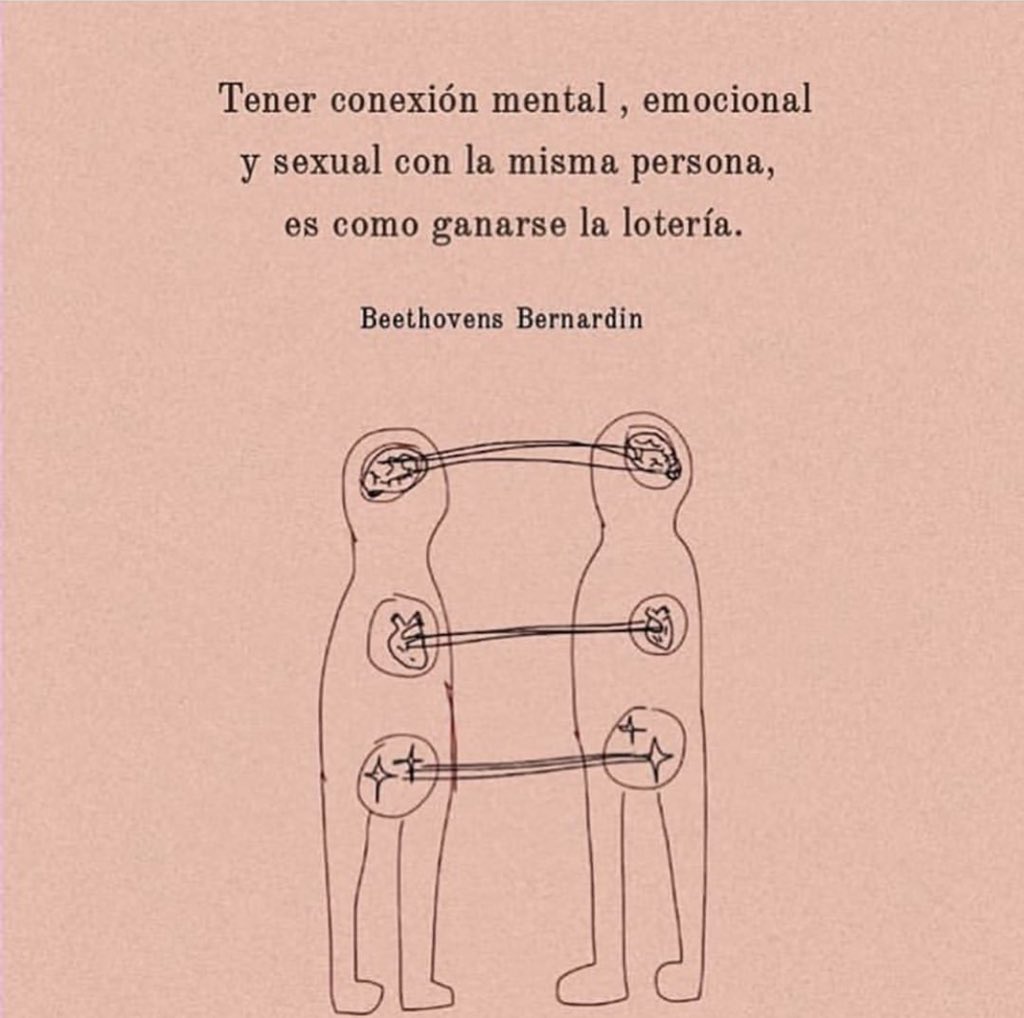 kperUcita's tweet image. #compañerosdevida