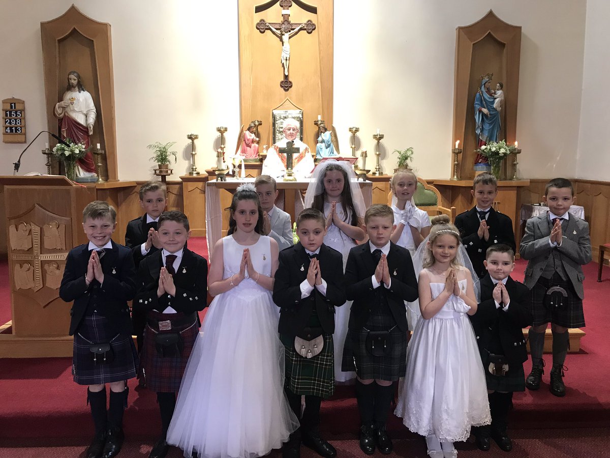 St_Thomas_ERC's tweet photo. How perfect do our Primary 5 communicants look? What a lovely service by Father Joe. Thank you to all involved. https://t.co/AO3lU75IDN