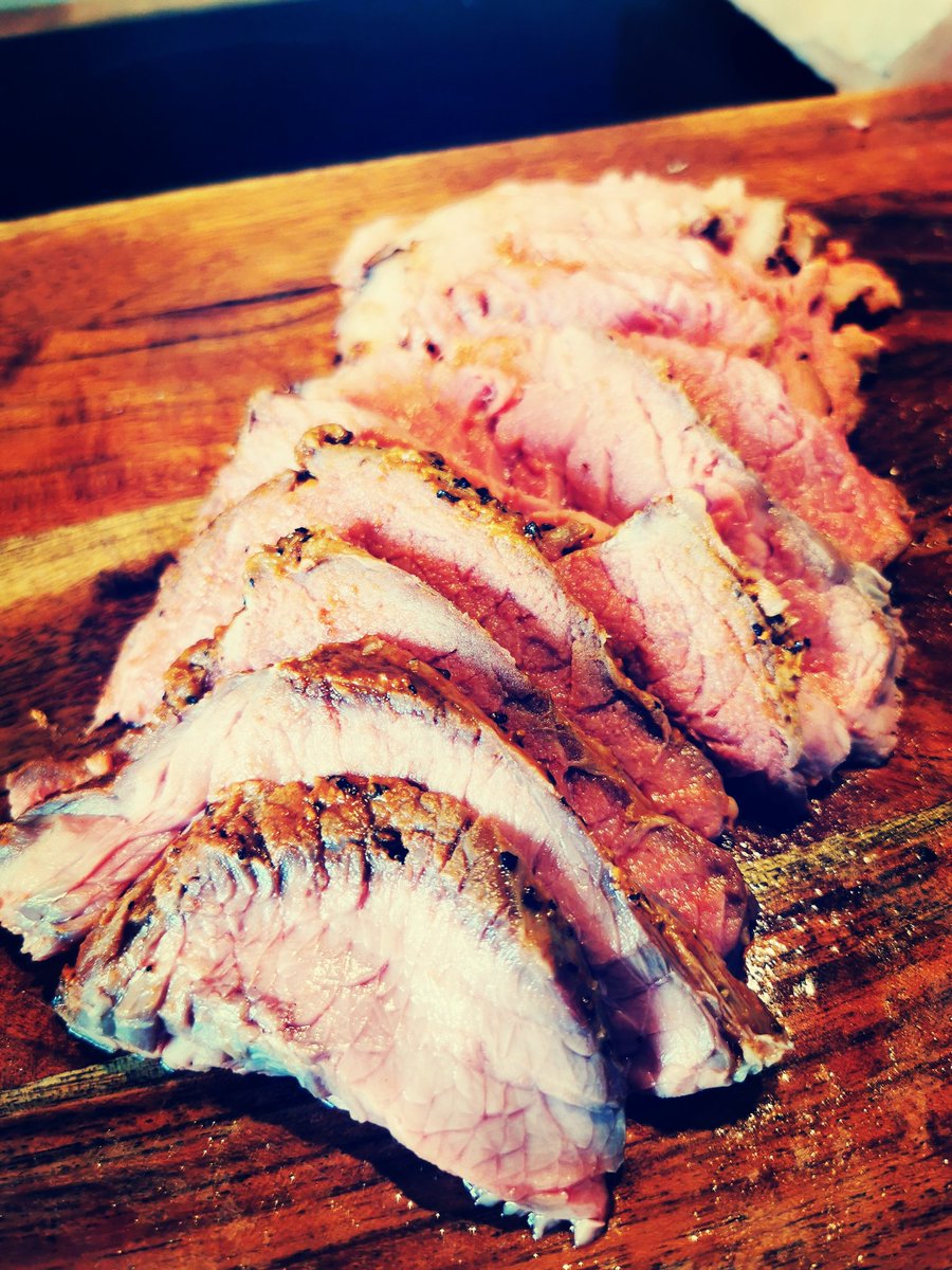 grillin_ni's tweet photo. @lidl_ni dry aged roasting joint cooked on the @Monolithgrilluk  from @Outback365NI ready for pho or steak and mushroom pasta if I can stop eating it @ChristineADale @IOShenknives @ https://t.co/axGYvENWjX