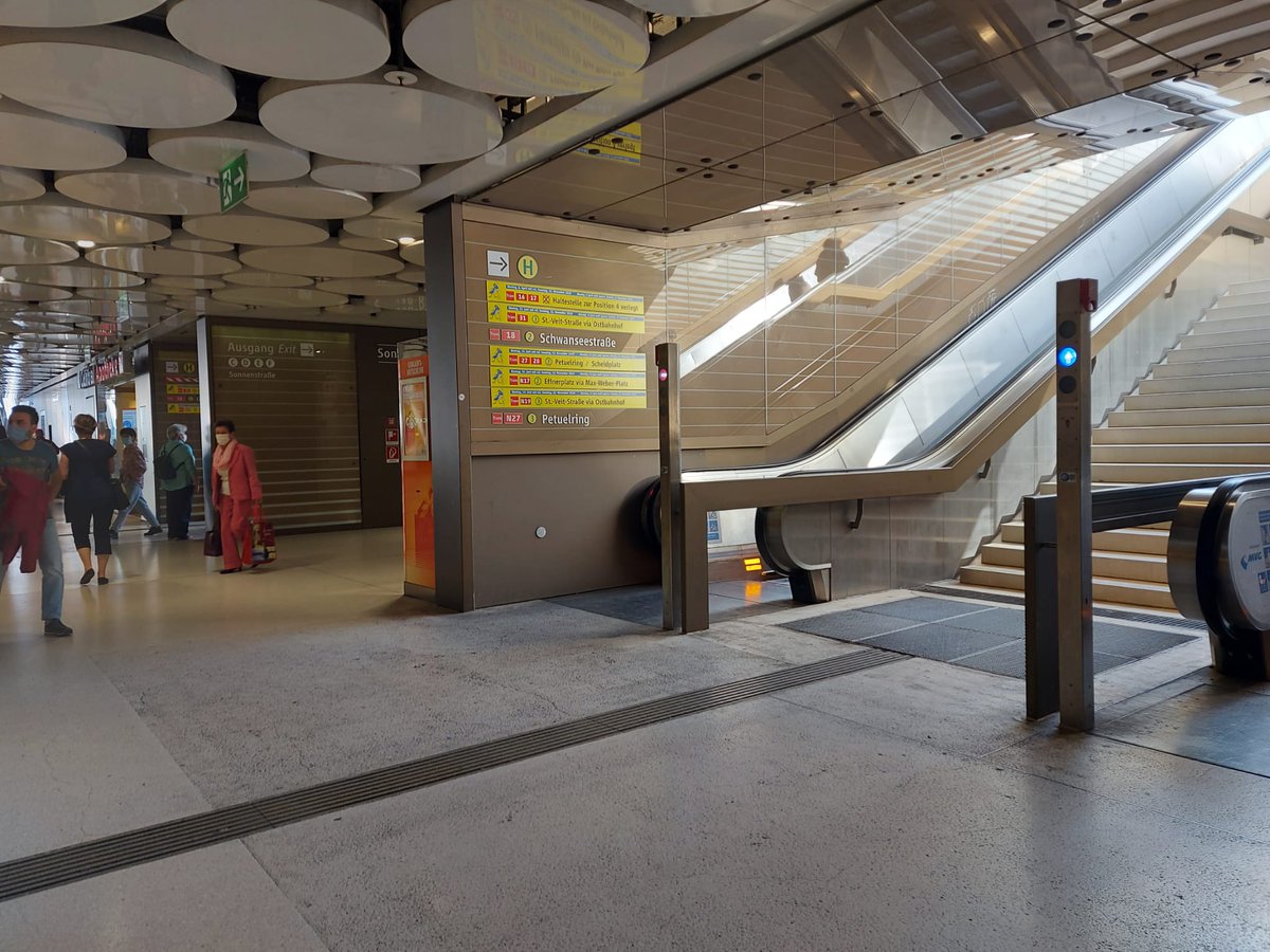 També podem parlar de Karlsplatz o Marienplatz, altres dels punts d'intermodalitat principals de la ciutat, però tots segueixen els mateixos criteris.