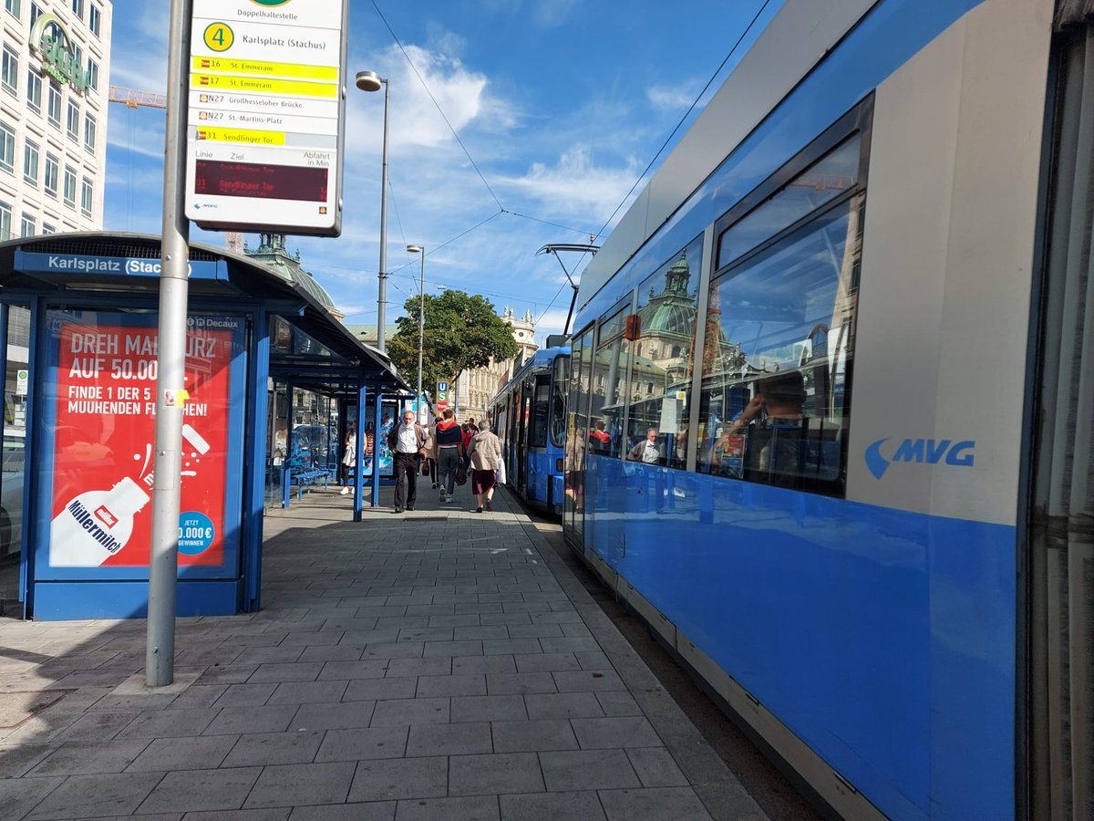 També podem parlar de Karlsplatz o Marienplatz, altres dels punts d'intermodalitat principals de la ciutat, però tots segueixen els mateixos criteris.