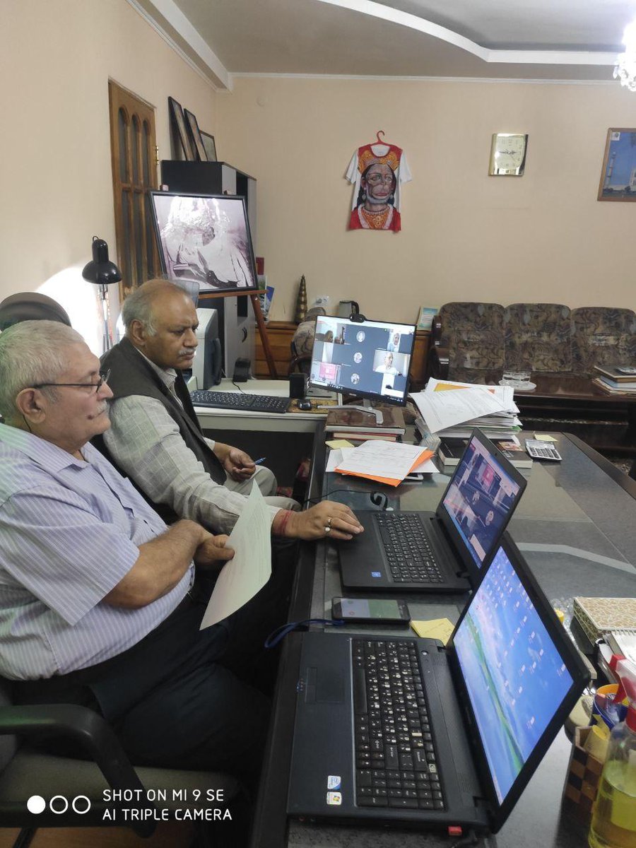 iccr_tashkent's tweet photo. #ICCRForHindi
LBSCIC organized a webinar jointly with Mahatma Gandhi Anterrashtriye Hindi Vishvavidhyalya, Vardha, today with presence of 62 speakers on Gandhi Ji & Citizen Nationalism.
@ICCR_Delhi @amb_tashkent @vinay1011 @DineshKPatnaik https://t.co/3QBf4OqlhK