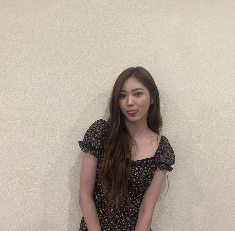 chaewnly's tweet photo. trades ˘͈ᵕ˘͈ https://t.co/70apDC2NHR