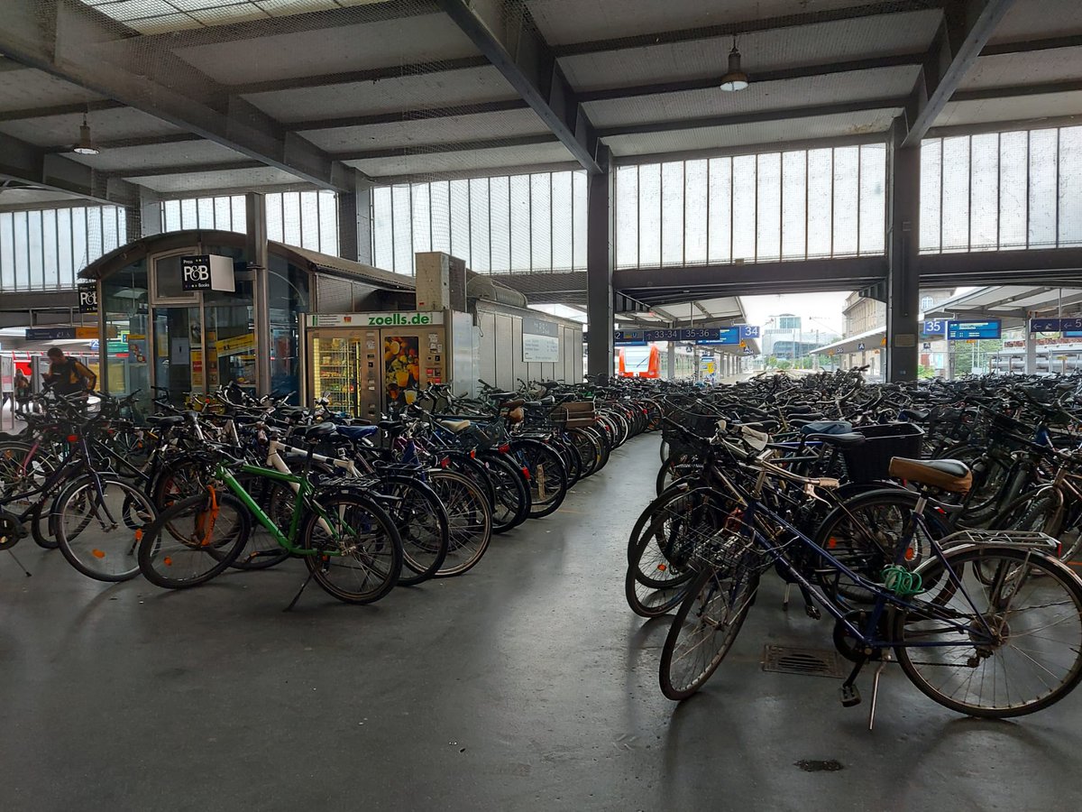 Això permet apropar tota la població de les afores als corredors de més capacitat del transport públic, gràcies a la intermodalitat. I potenciant les bicicletes també, que arriben al 17% de la quota modal de tots els desplaçaments!