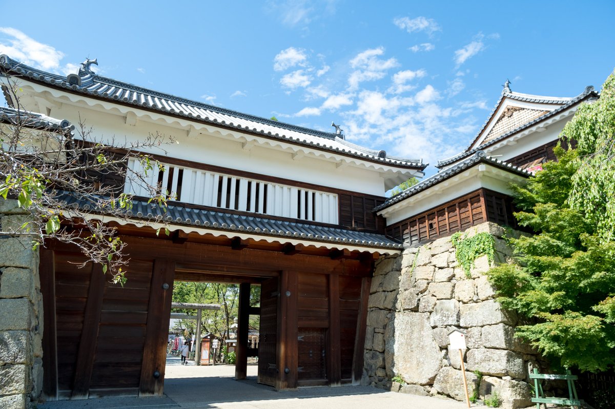 上田城跡公園野球場