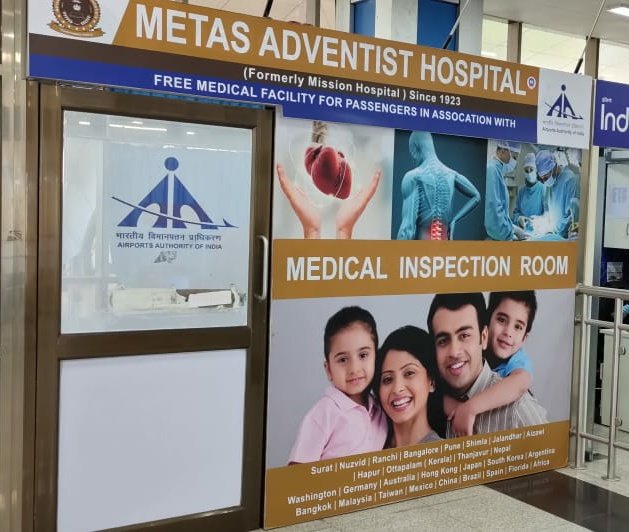 aaistvairport's tweet photo. On the occasion of #InternationalFirstAidDay today, a first aid awareness session organized for all stakeholders at #SuratAirport in collaboration with #METAS hospitals, was attended by staff of @IndiGo6E, @airindiain, @flyspicejet, @GujaratPolice & AAI
@aairedwr
@AAI_Official https://t.co/1ElvsaLYzu
