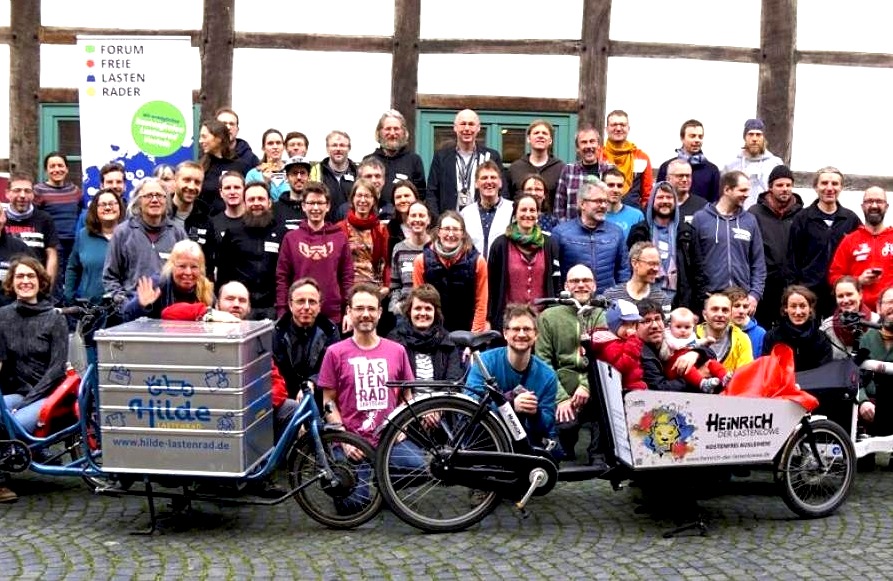 ebikesinternatl's tweet photo. Webinar: How to Kick-Start a Cargo Bike Sharing Initiative in Your Community #CommonsCargobike #cargobike #cycling #ebike #ebikes #smartmobility #urbanmobility #decadeofthecargobike #COVID19 #2020Declaration #ClimateChange #BeatAirPollution https://t.co/Ww5Vf2G4Sq https://t.co/1b8FPJMazw