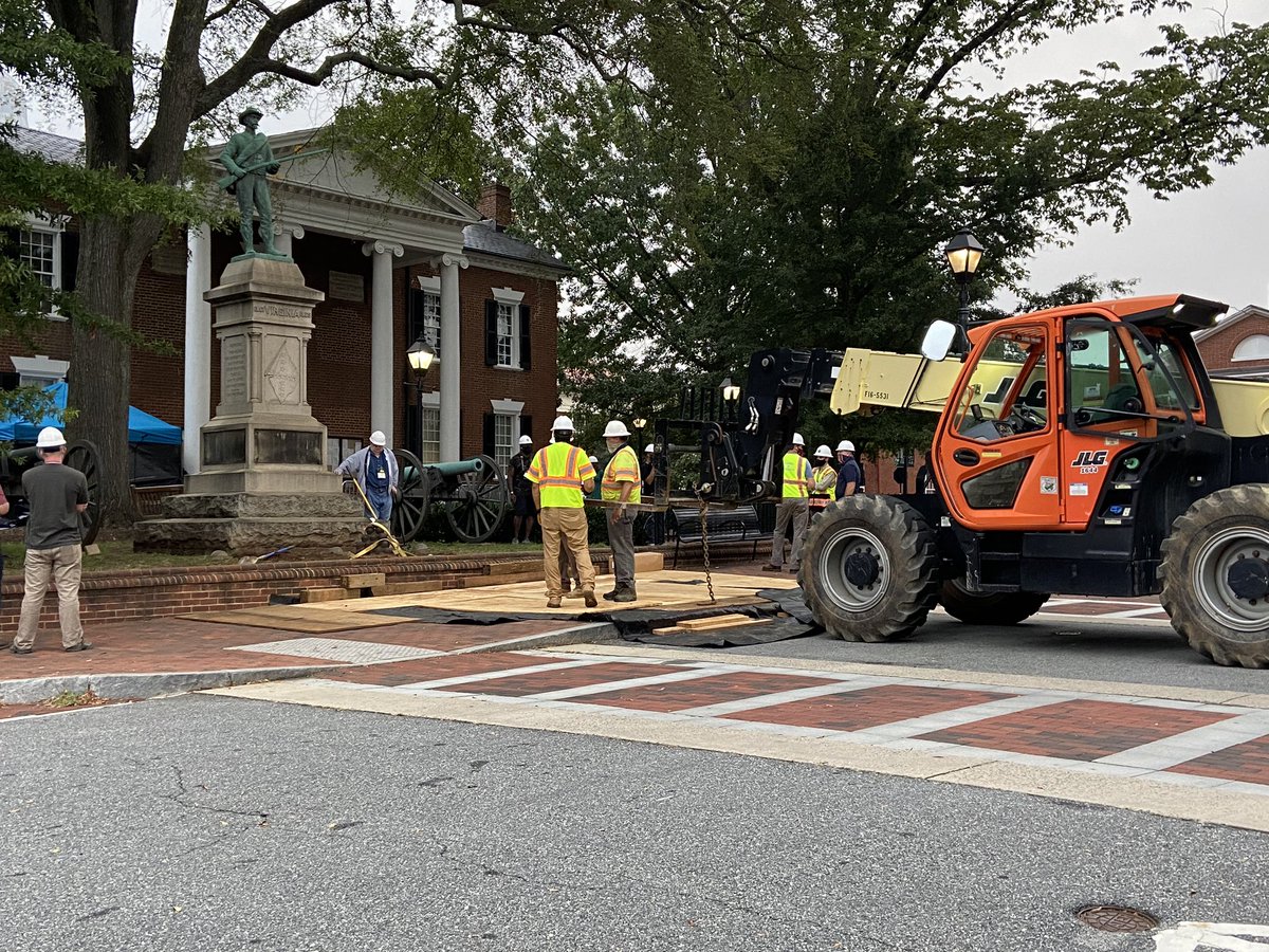 sorry to everyone present - i keep involuntarily shouting YESSSSS every time a piece of equipment moves