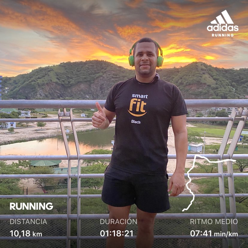 JuridicoFG's tweet photo. #BuenosDias 😜#Rumners 🏃🏿‍♂️ #10K 💪🏾 #Fitness 😅 #Ziruma 🌅#SantaMarta 🏝 https://t.co/yKEldYqUTy