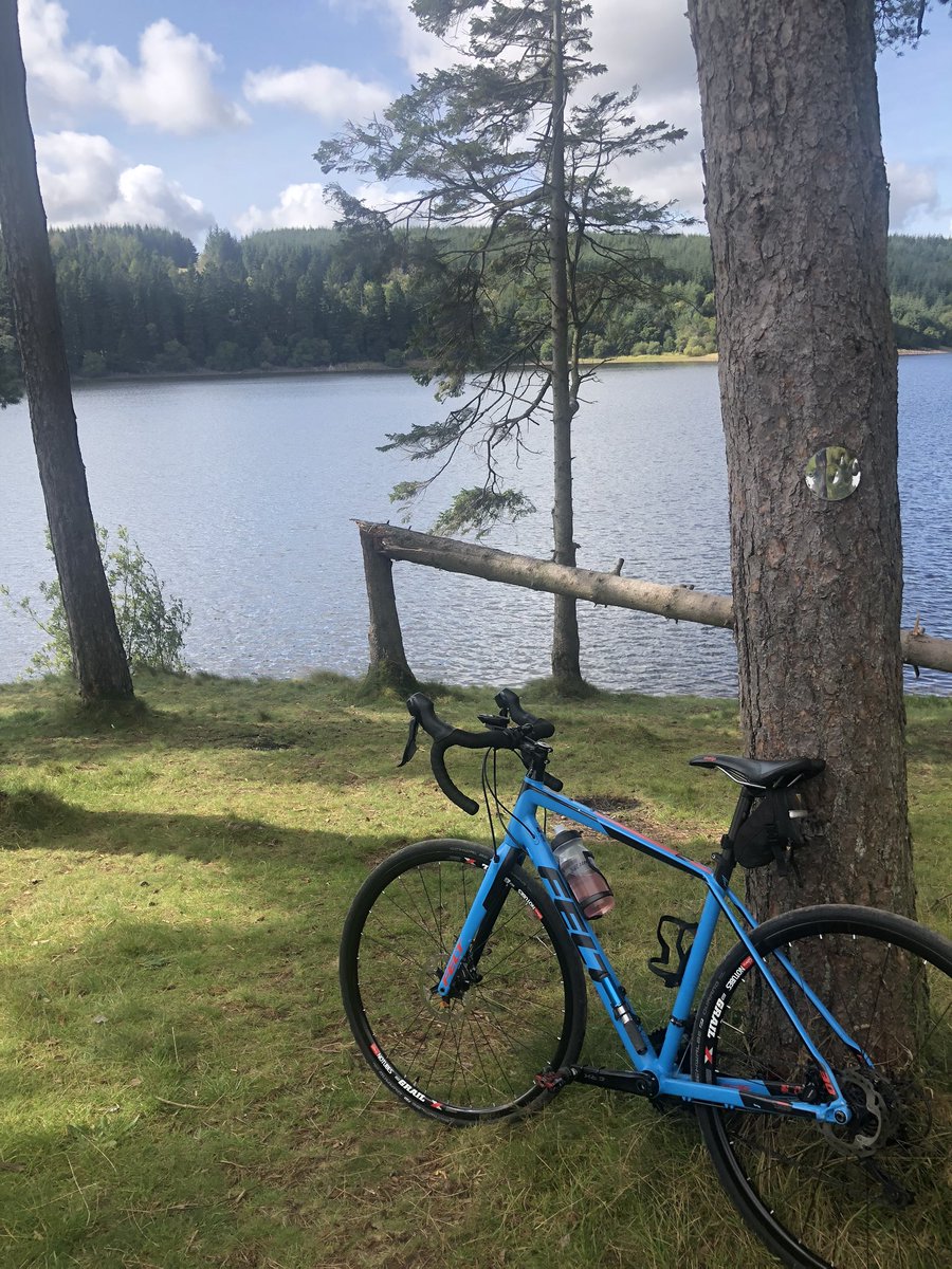 philinmerthyr's tweet photo. Out on @SustransCymru route 8 to support the #WorldsBiggestBikeRide organised by @CyclingUK_Wales. In the @LoveTheValleys region we have some stunning places close to us all. @PontsticillCG is less than 5 miles for me. https://t.co/qHDZQG0jFk