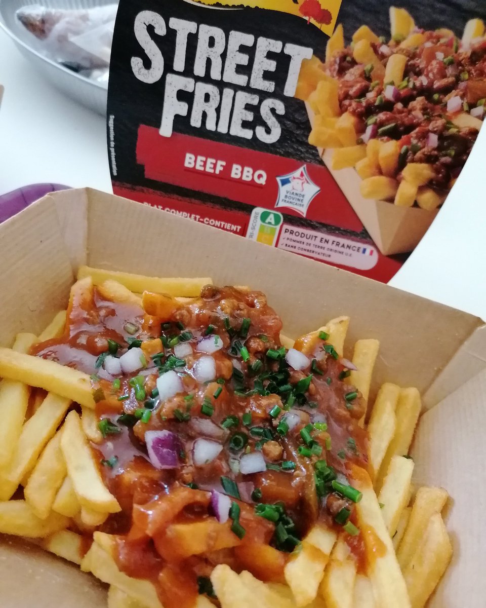 aumoulinrose59's tweet photo. Bonne appétit, j'adore cette nouveauté #streetfries #beefbbq #ideerepas #bonappetit #frites #McCain https://t.co/oUPf6HPlvh