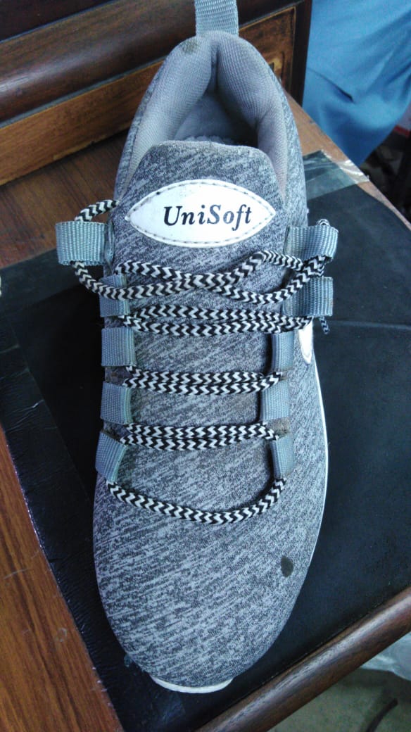 BizFlipper's tweet photo. 𝗠𝗮𝗹𝗲 𝗖𝗮𝘀𝘂𝗮𝗹 𝗝𝗼𝗴𝗴𝗲𝗿𝘀 𝗦𝗵𝗼𝗲𝘀 Adult Street Wear Breathable

Colour: Grey
Sizes: 6, 7, 8, 9, 10
Code: MSJU1004

Just Within Rs/-1699=
𝗙𝗿𝗲𝗲 𝗛𝗼��𝗲 𝗗𝗲𝗹𝗶𝘃𝗲𝗿𝘆 in all over Pakistan

#FlipperBiz #FlipperBusiness #OnlineShopping #Joggers #FlipperBrand https://t.co/8BlIuHerNJ