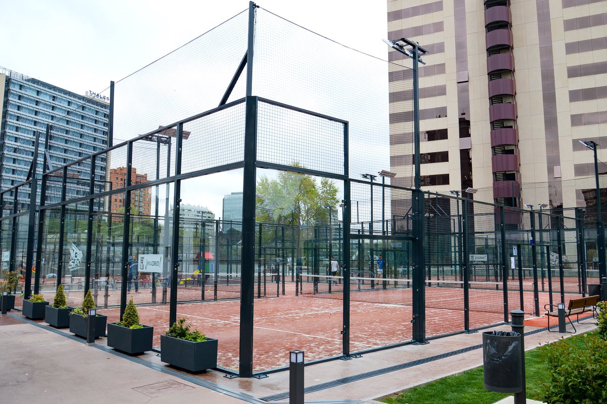 SCHOOL PADEL CENTER tweet media