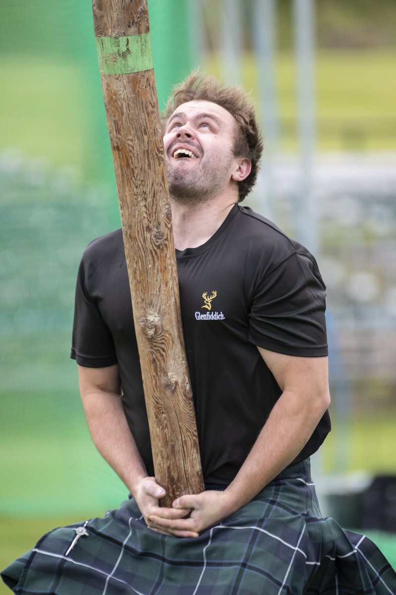 Braemar Gathering tweet media