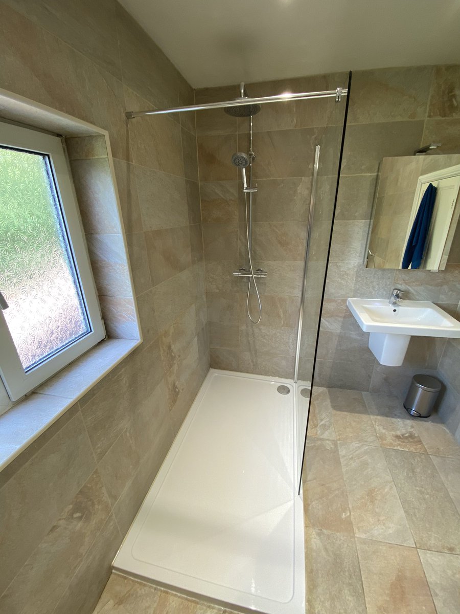 gtaylortiling's tweet photo. A few small jobs this week rip out showers, and failed wet room floors and replace with tray👍😊 @tilemasteradhes @ToppsTilesTrade @Rubi_UK_IRE @KerakollUK https://t.co/8H7g4ZcvzS