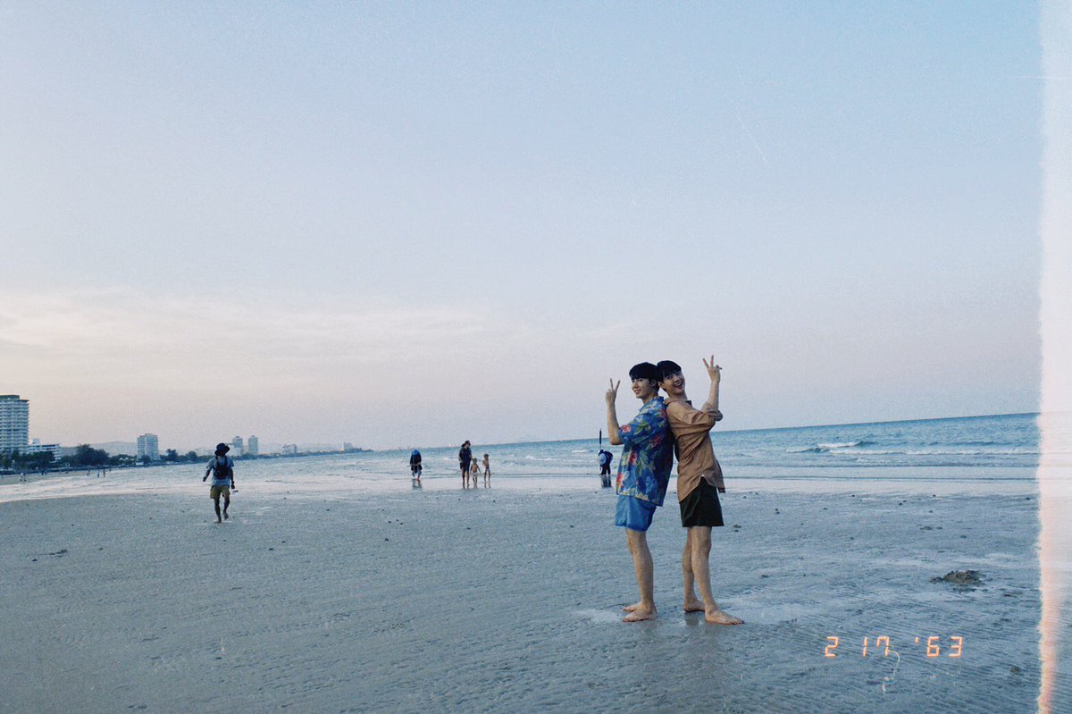 zeesup's tweet photo. #StandByZS

   ZaintSee จับมือไปด้วยกันนะ 💙❤

🐨🐰💐💍💒 https://t.co/hxhrRpVHTd