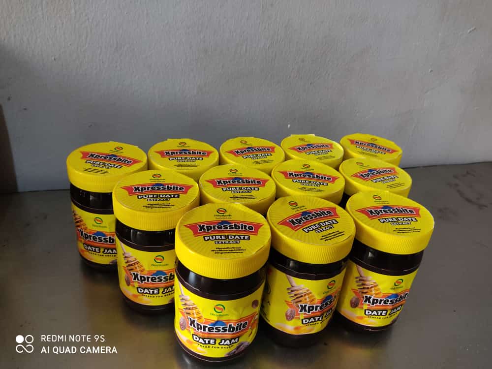 distrifoodsng's tweet photo. Naija's finest #FoodandBeverageAdditive
#OrganicSweetener
#InstantFructose
#SpreadForBread
#DateJamForBread
Xpressbite® Pure Date Extract
Now available at 540grams and in Plain, Ginger and Garlic variants.
Call 08065641897 to place your order https://t.co/47gTjsCMVy
