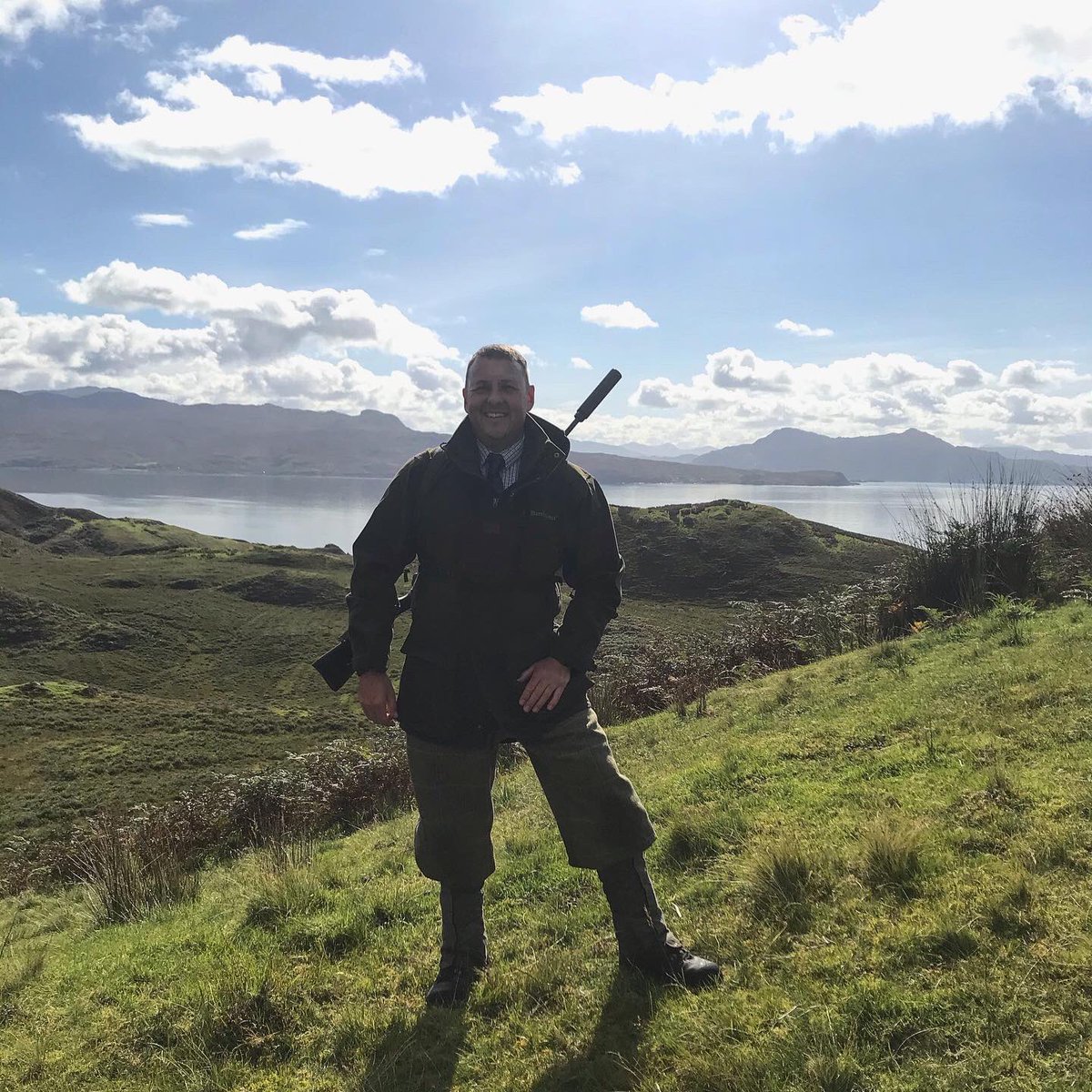 DeesidePantry's tweet photo. What an absolute treat...@Eilean_Iarmain is achingly beautiful, and its food is an ode to Skye’s magnificent larder. Skye gamekeeper Scott MacKenzie even runs simulated stalks, underlining the importance of managing the estate ethically &amp; sustainably - an incredible place 🙌🏻 https://t.co/EI9RBbUt0E