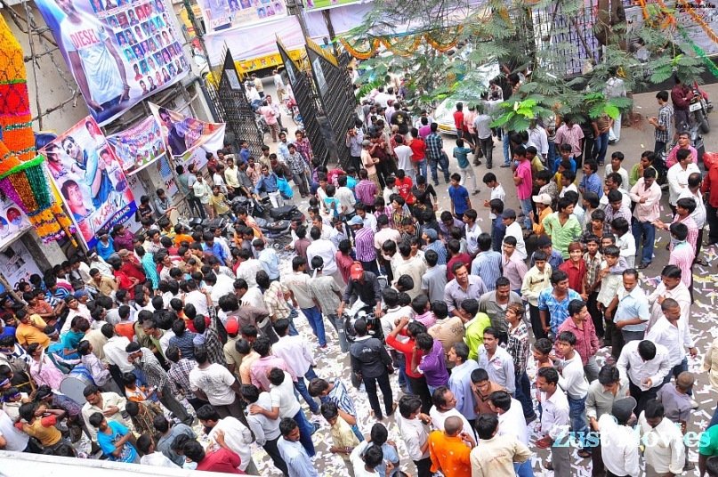 #MrPerfect Days 🔥 Sandhya 35MM, RTC X roads 🥁 #PrabhasBdayFestin100Days