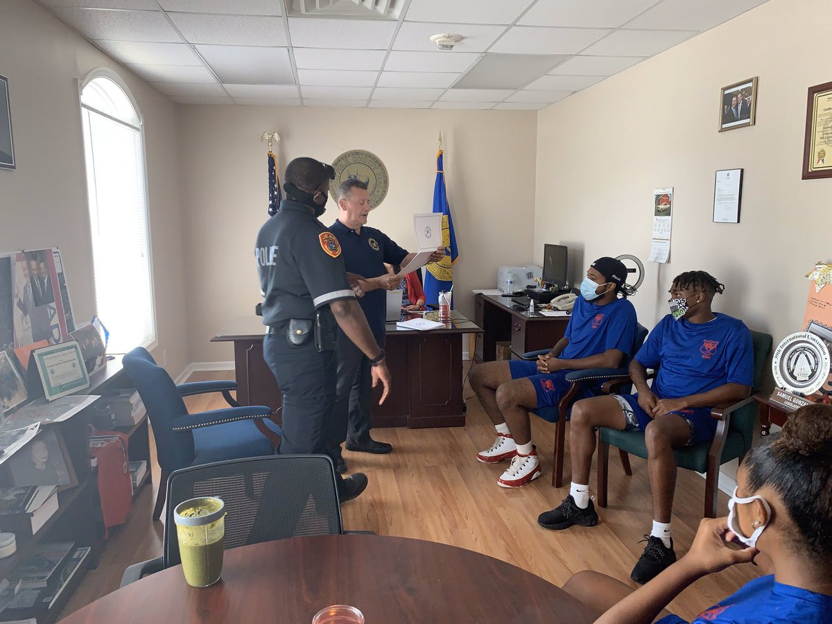 Suffolk County Police Department tweet media