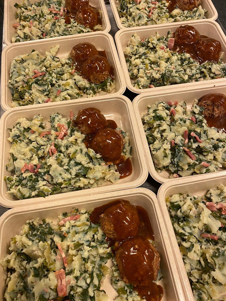 Geen zin om te koken? Laat het Slagerij van Guilik voor jou doen! Vanaf nu ook weer stampotten verkrijgbaar. 
Bestel gemakkelijk uw verse maaltijd via onze website: slagerijvanguilik.nl/hapjesschotels…
Natuurlijk ook verkrijgbaar bij onze slagerijen in Boni Hattem en Zwolle!