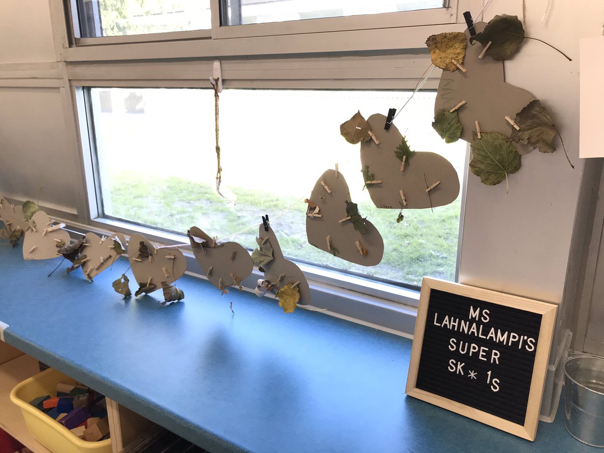 MissLahnalampi's tweet photo. Our nature hunt this week was a highlight from our first week in SK/1! #rdsb #cvdcs https://t.co/LfRPlh7J6m