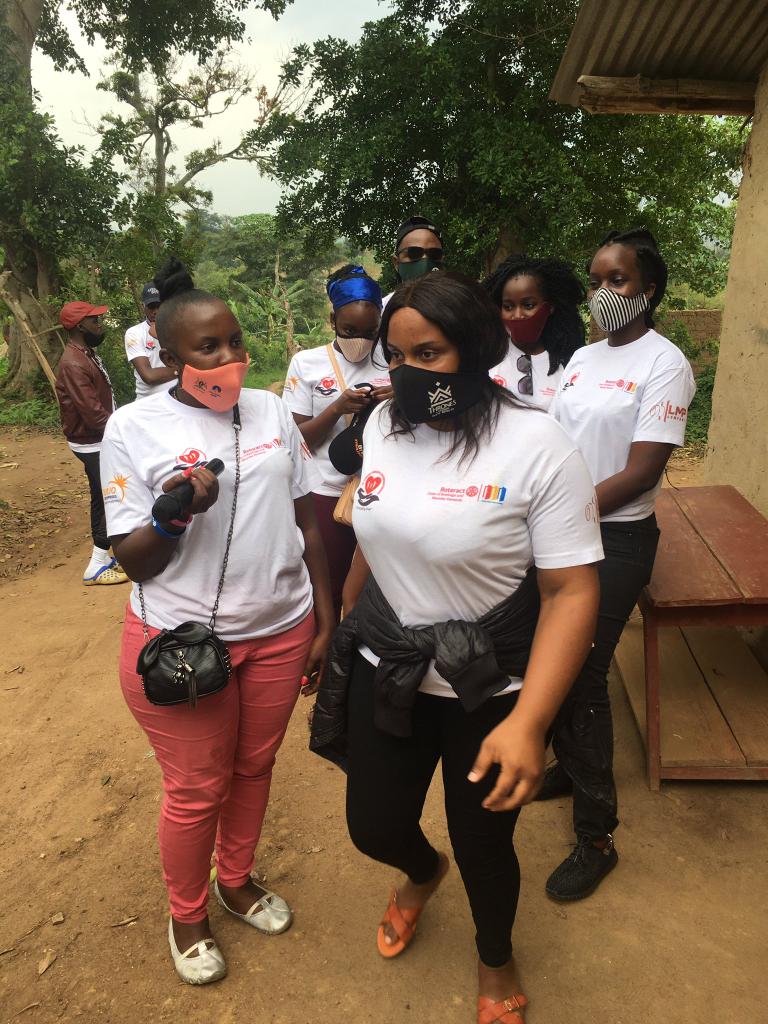 Rotaract Nkumba Univ (@rctnkumbauni) on Twitter photo President elect @Annitah Mary in Rwamwanja settlement camp on a campaign breaking the silence on menstruation.
@Rct_Bwebajja <a href="/nkumbastewards/">Rotaract club of Nkumba stewards</a> <a href="/RctEbb/">ROTARACT CLUB OF ENTEBBE AIRPORT-THE PILOTS ✈✈</a> <a href="/RctKajjansi/">Rotaract Club of Kajjansi</a> @RctNamasuba President elect @Annitah Mary in Rwamwanja settlement camp on a campaign breaking the silence on menstruation.
@Rct_Bwebajja <a href="/nkumbastewards/">Rotaract club of Nkumba stewards</a> <a href="/RctEbb/">ROTARACT CLUB OF ENTEBBE AIRPORT-THE PILOTS ✈✈</a> <a href="/RctKajjansi/">Rotaract Club of Kajjansi</a> @RctNamasuba