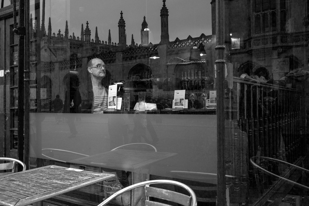 PhotoWebb's tweet photo. From the archives Cambridge streets September 2016
#Cambridge #StreetPhotography #Photography #urban #スナップ写真 https://t.co/SitQc5Woly