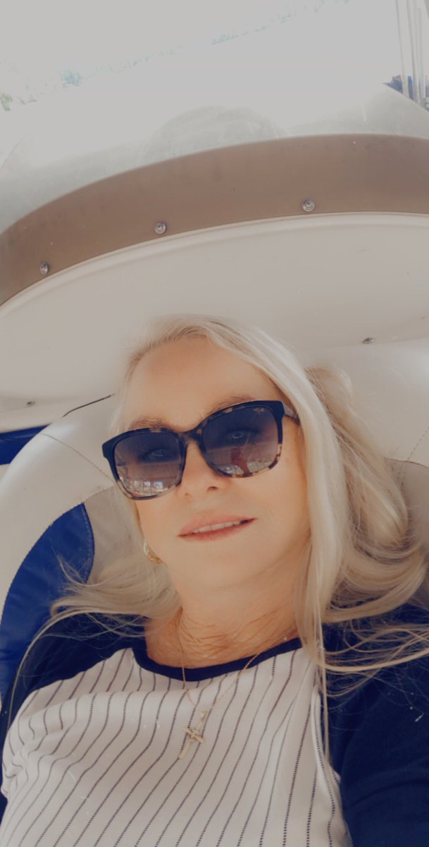 GObabb's tweet image. It was a nice day for the Tennessee River!