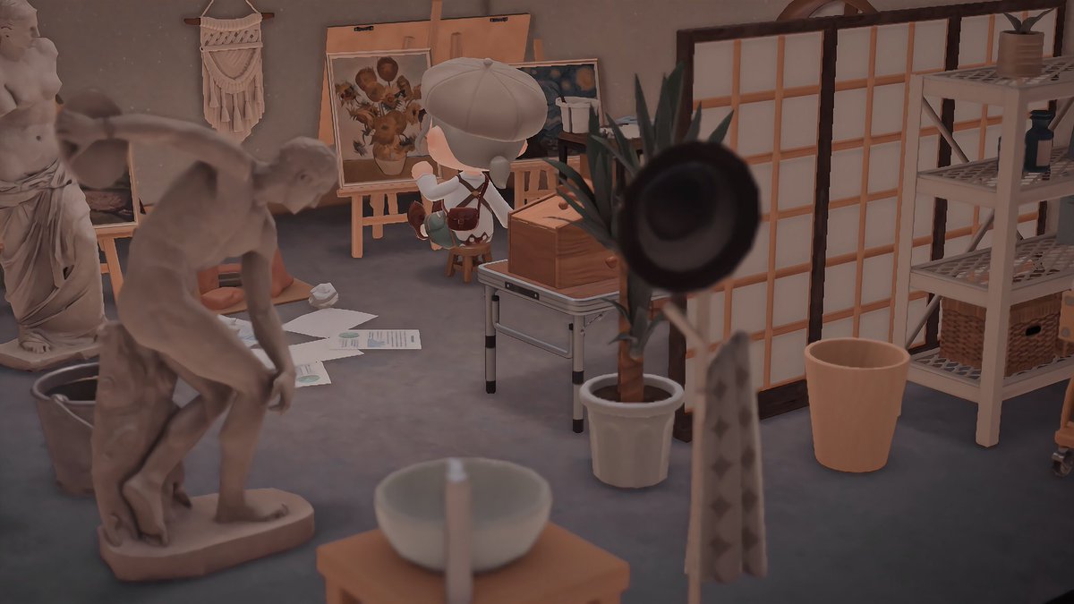 monokecenter's tweet image. I (tried to) remade the artist apron from pocket camp !