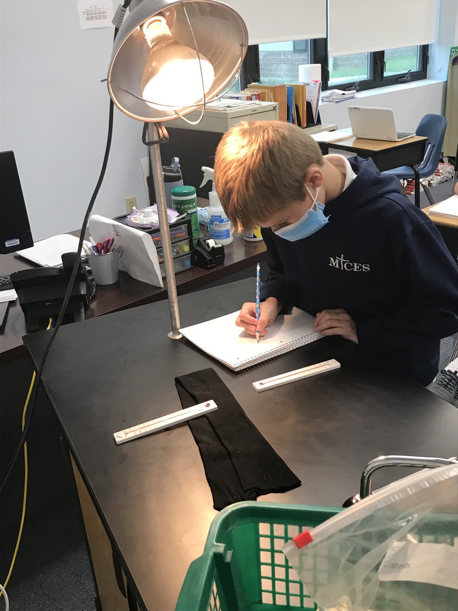 MTCESK8's tweet photo. 6th graders studied the Greenhouse Effect. During lab, they compared temperature changes created by adding light from a lamp to thermometers on light vs. dark colored surfaces. They charted data and created graphs representing altitude and air pressure findings.  #mtcesSTEAM https://t.co/7DvQUuSofX