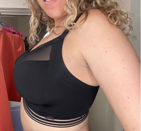 Curvy Kate  D-K Cup on X: A soft cup bralette is never going to offer the  same support as an underwired bra BUT the Curvy Kate Unwind Bralette does a  pretty