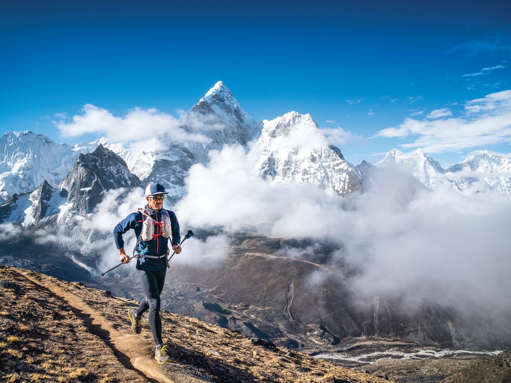 Road running and trail running are a bit like yin and yang. There’s an interconnectedness, to be sure, a certain complementary factor between the two. Here are five ways in which road running and trail running differ, complete with pros and cons for each. https://t.co/LpCWpcsZpo https://t.co/s0hw6wTina