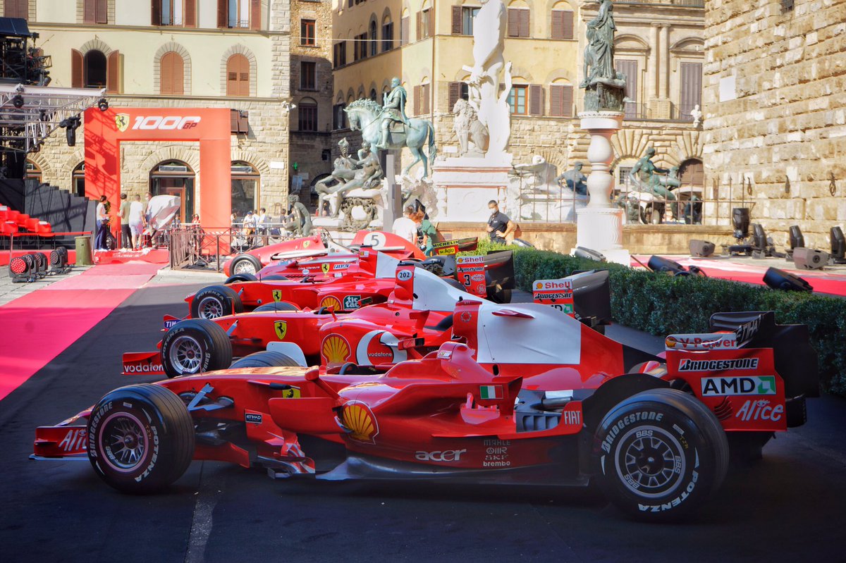 idbinawan's tweet photo. Scuderia Ferrari’s 1000th Grand Prix celebration in #Florence #Scuderiaferrari #f1 @ZiggoSportF1 https://t.co/BlXlwuwfhG