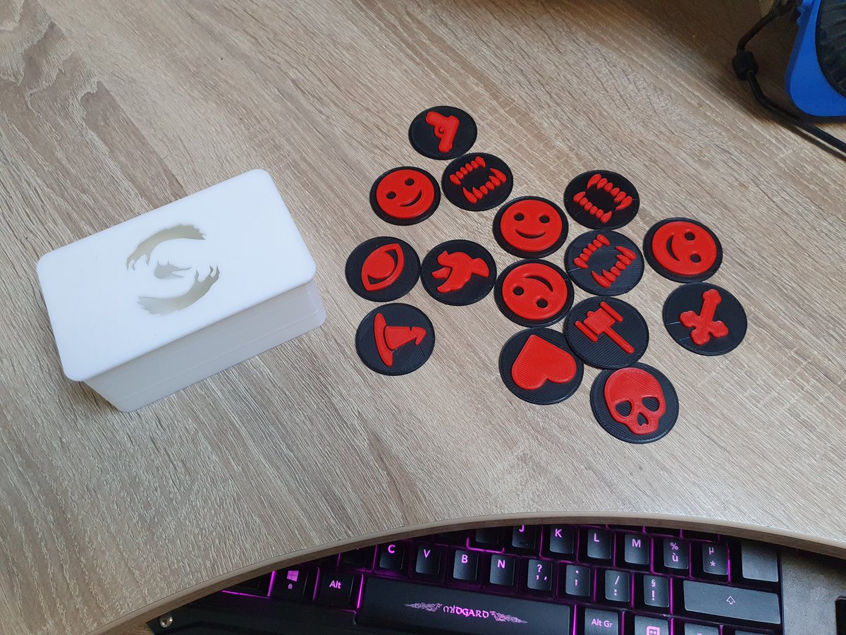 GamEarthFR's tweet photo. On dirait bien que le jeu du Loup-garou a bien été envoyé chez notre gagnant "LeFauxHappy" 😍

Merci encore à Threeaxefrance pour leur confiance ! 😇 https://t.co/MwchdQExM5