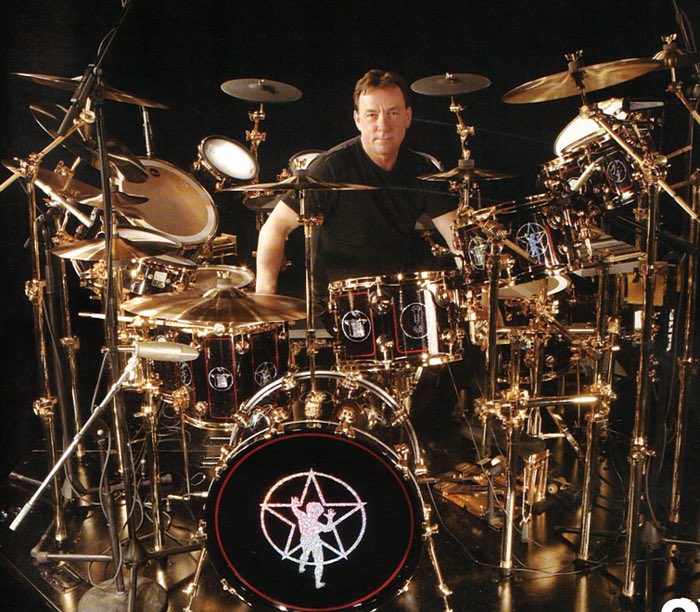 Happy birthday to the late Neil Peart the greatest drummer oat. He would ve been 68 today man 