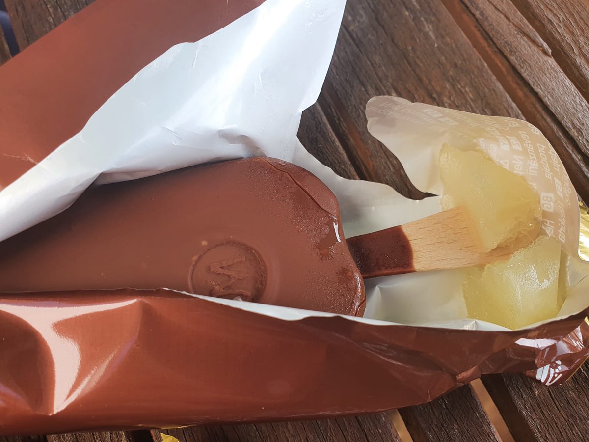 corinnepappin's tweet photo. Very #disappointed, treated ourselves to a @MagnumIceCream from @tesco while the sun is out. Wasn't expecting them to have frozen yellow sticky ice on the stick, a gap between the chocolate and #icecream which looked and tasted strange. Had to throw them in the bin #icecreamfail https://t.co/IFNm7ZlwFz