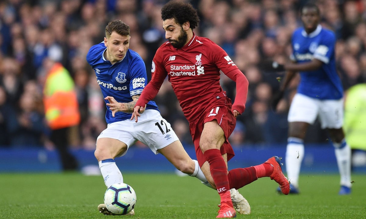 Back to the wind after a 0-0 draw with Everton:"I know people don't like when I say that but, the wind was coming from all directions and did not help any football."