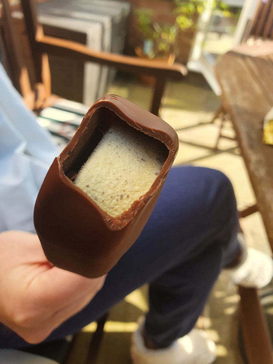 corinnepappin's tweet photo. Very #disappointed, treated ourselves to a @MagnumIceCream from @tesco while the sun is out. Wasn't expecting them to have frozen yellow sticky ice on the stick, a gap between the chocolate and #icecream which looked and tasted strange. Had to throw them in the bin #icecreamfail https://t.co/IFNm7ZlwFz