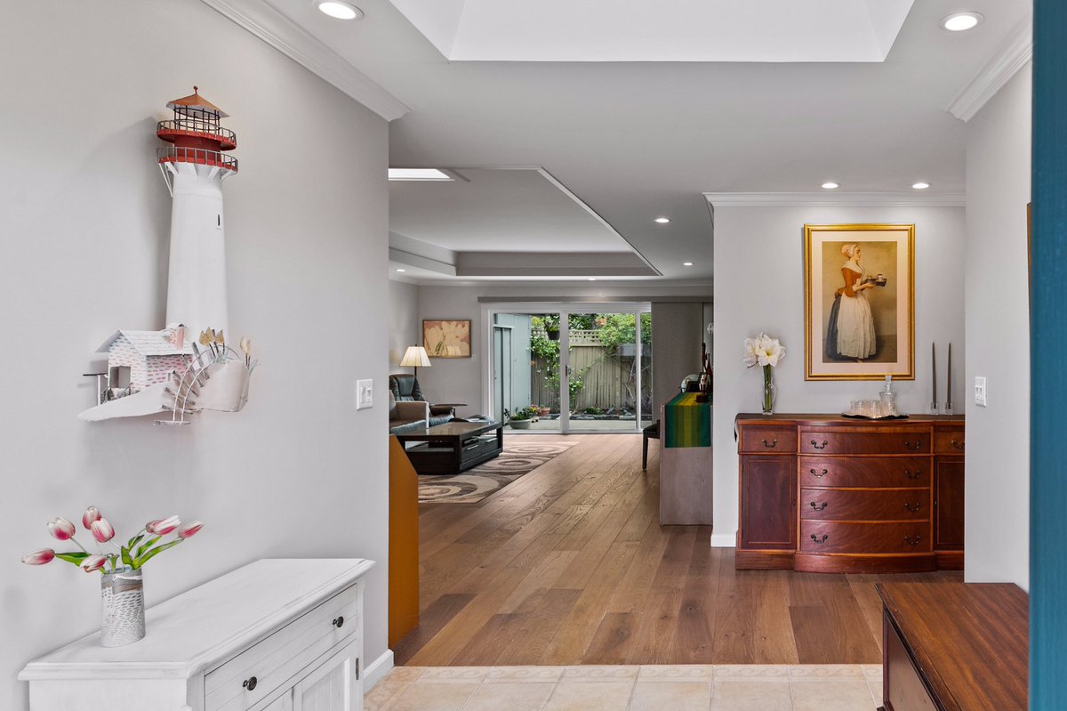 MonikaHomes's tweet photo. Great layout! ππ»
2 bed/2bath condo in Carmelβs premier 55+ adult community! β¨
π 14 Del Mesa, Carmel
Offered at $739,000
#monikamustsee #condo #realtor #delmesa #ilovecarmel #milliondollarlisting #realty #realestateagent #investinrealestatetoday https://t.co/HS5gnQcCJH