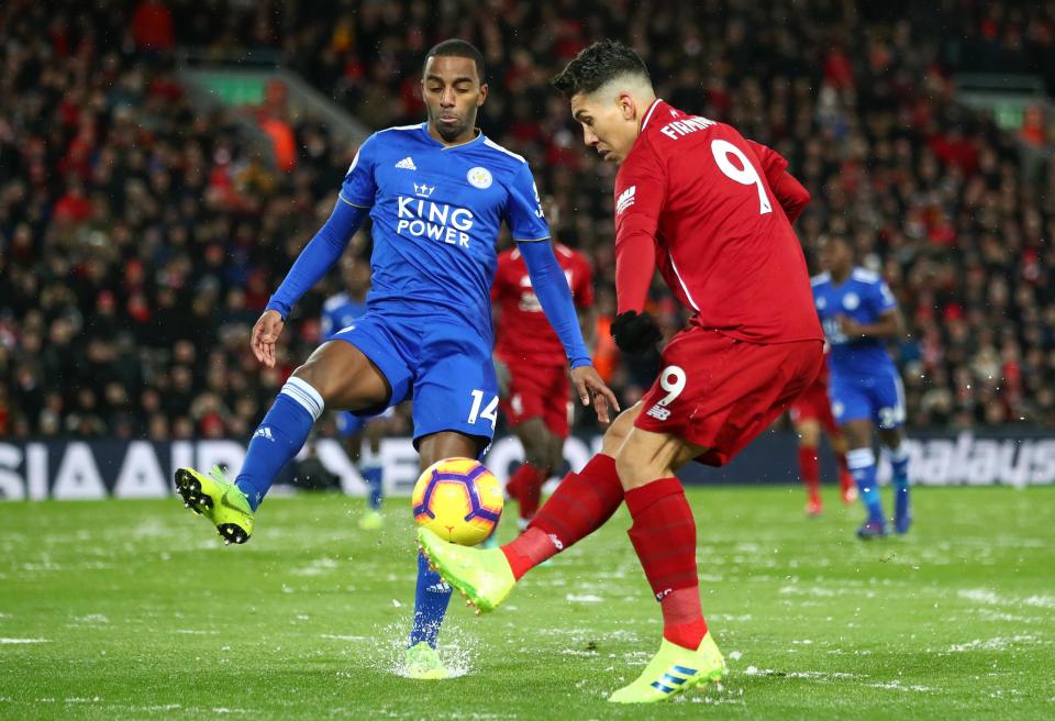 After a 1-1 draw with Leicester, Klopp switched from wind to snow:“You saw that the ball didn’t roll really, if you have the ball pretty much for 70 to 80 percent of the time it makes it really uncomfortable. The only problem is if snow stays on the pitch and that was the case”