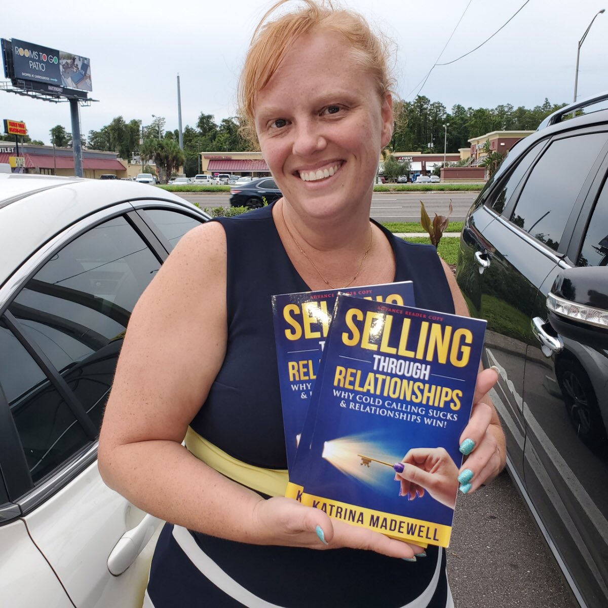 nowscpress's tweet photo. This the #Smile of a new author seeing her book for the first time!!! We love helping authors achieve their dreams! @tampahomes #sellingthroughrelationships #NOWAuthors https://t.co/YcKbIKuEY6