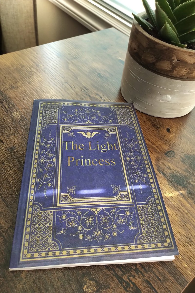 Tim_Braun's tweet photo. Saturday morning with a cup of tea and classic fairytale.
#TheLightPrincess #GeorgeMacDonald https://t.co/b1yb3MNefm