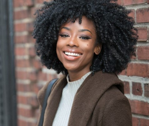 Thread about some of the harmful stereotypes and tropes that affect black women in the media.