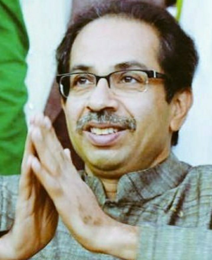 cherry_sanjana's tweet photo. Retweet = @Dev_Fadnavis 
Like  = @OfficeofUT 
#BestCM https://t.co/9VPa3CAeuB