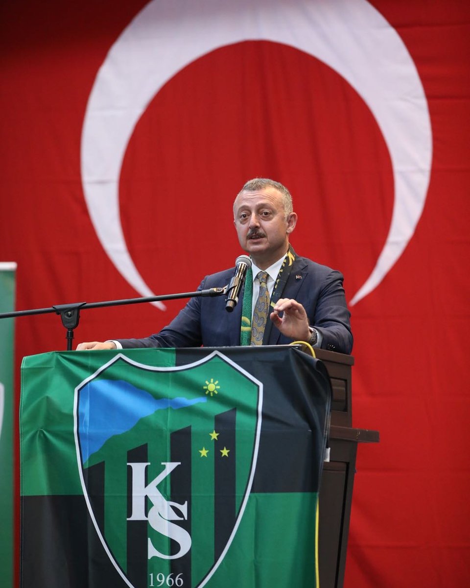 Tahir Büyükakın